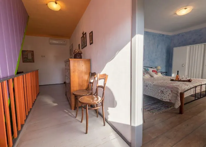 House Helena Vikendica